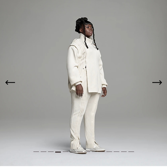 Ivy Park - MONOGRAM TRACK JACKET (ALL GENDER) - Picture 3 of 6